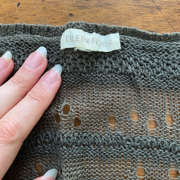EILEEN FISHER Green Linen Knit Vneck Tshirt sz L - Picture 2 of 5